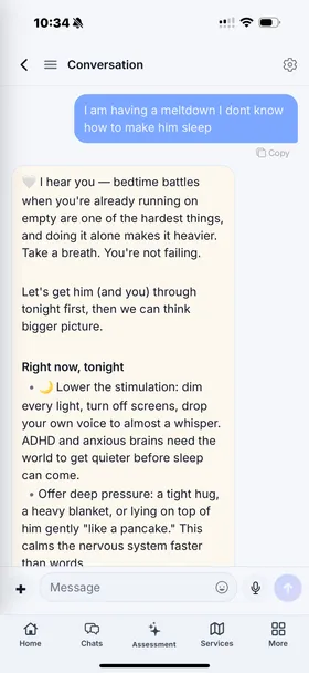 Parenta AI chat replying to a parent about a bedtime meltdown with practical calming strategies