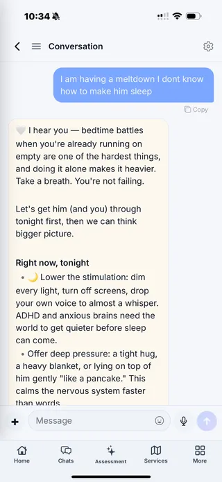 Parenta AI chat replying to a parent about a bedtime meltdown with practical calming strategies
